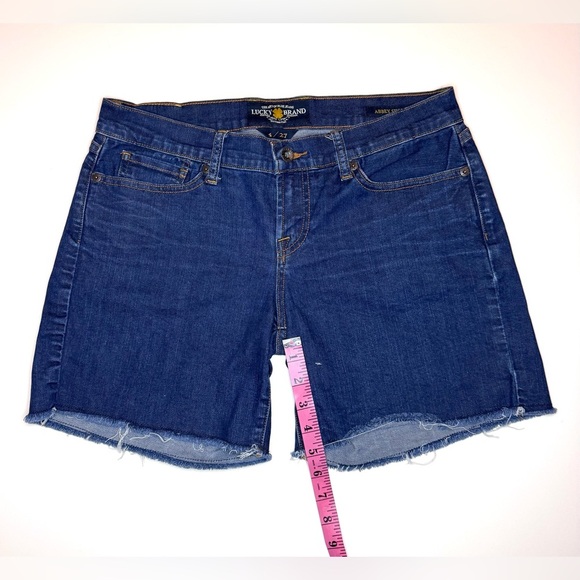 Lucky Brand Women’s Abbey Denim Short Size- 4/27 - Picture 4 of 6